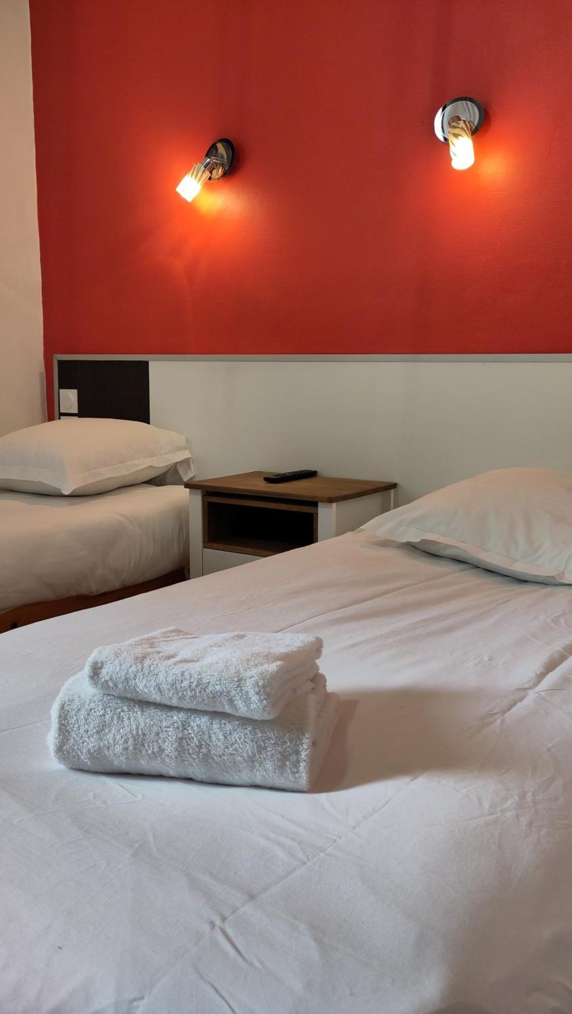 Hotel Le Colibri Aix-les-Bains Exterior foto